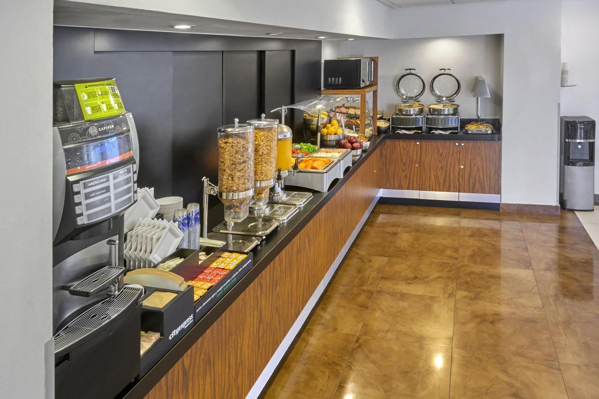 City Express By Marriott Chetumal Exterior photo